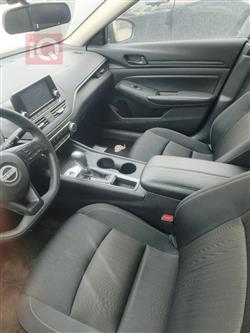 نيسان ألتيما